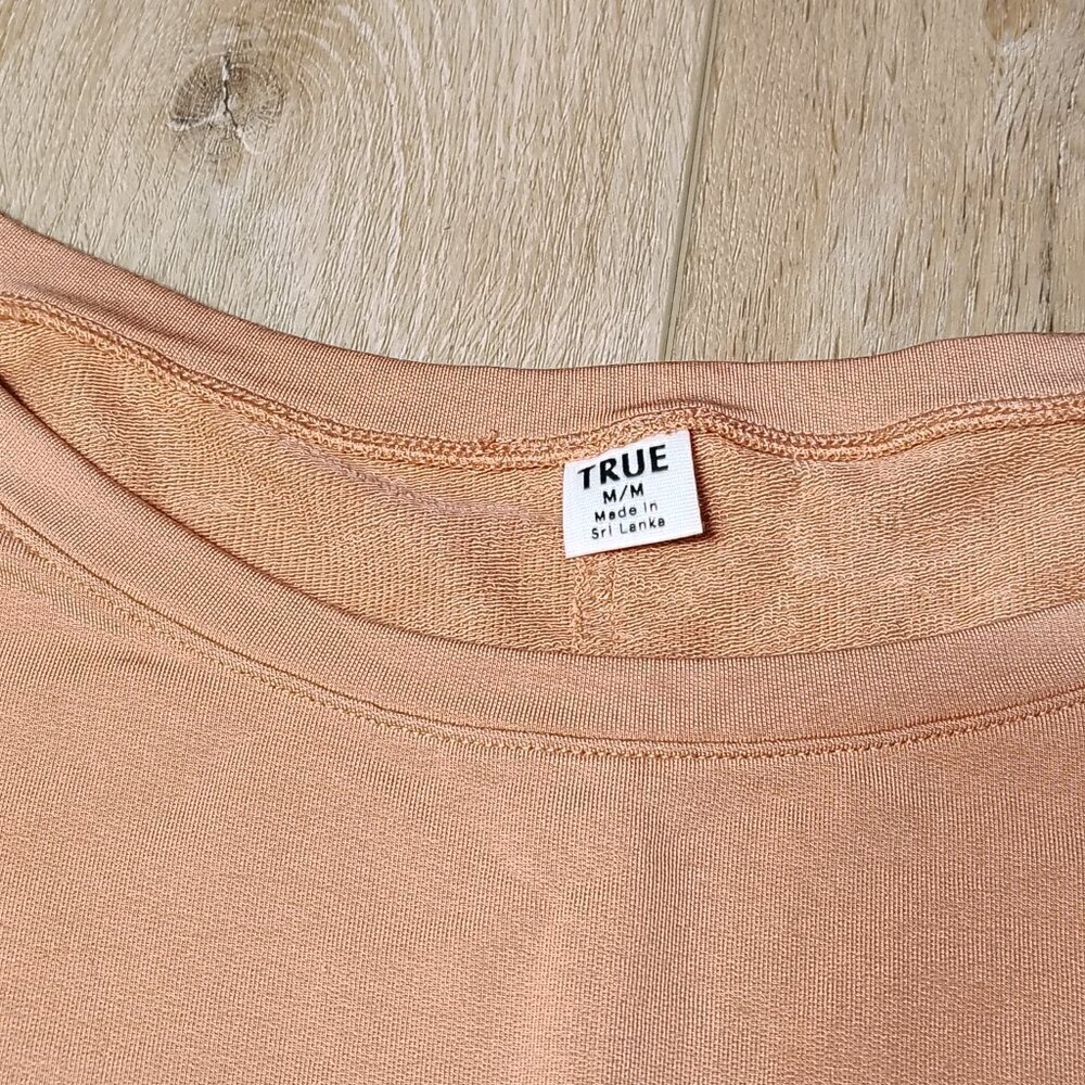 TRUE & CO WOMENS MED BLUSH SLOUCH TOP BUTTERY SOFT - Picture 3 of 8